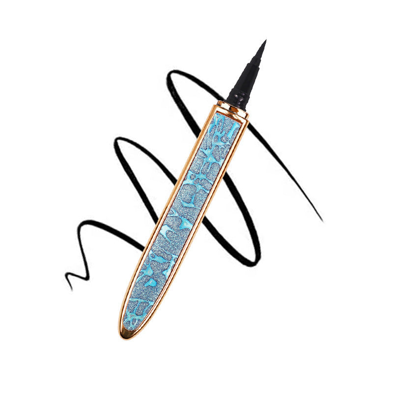 Imperméable à l'eau et non-tache eyeliner stylo