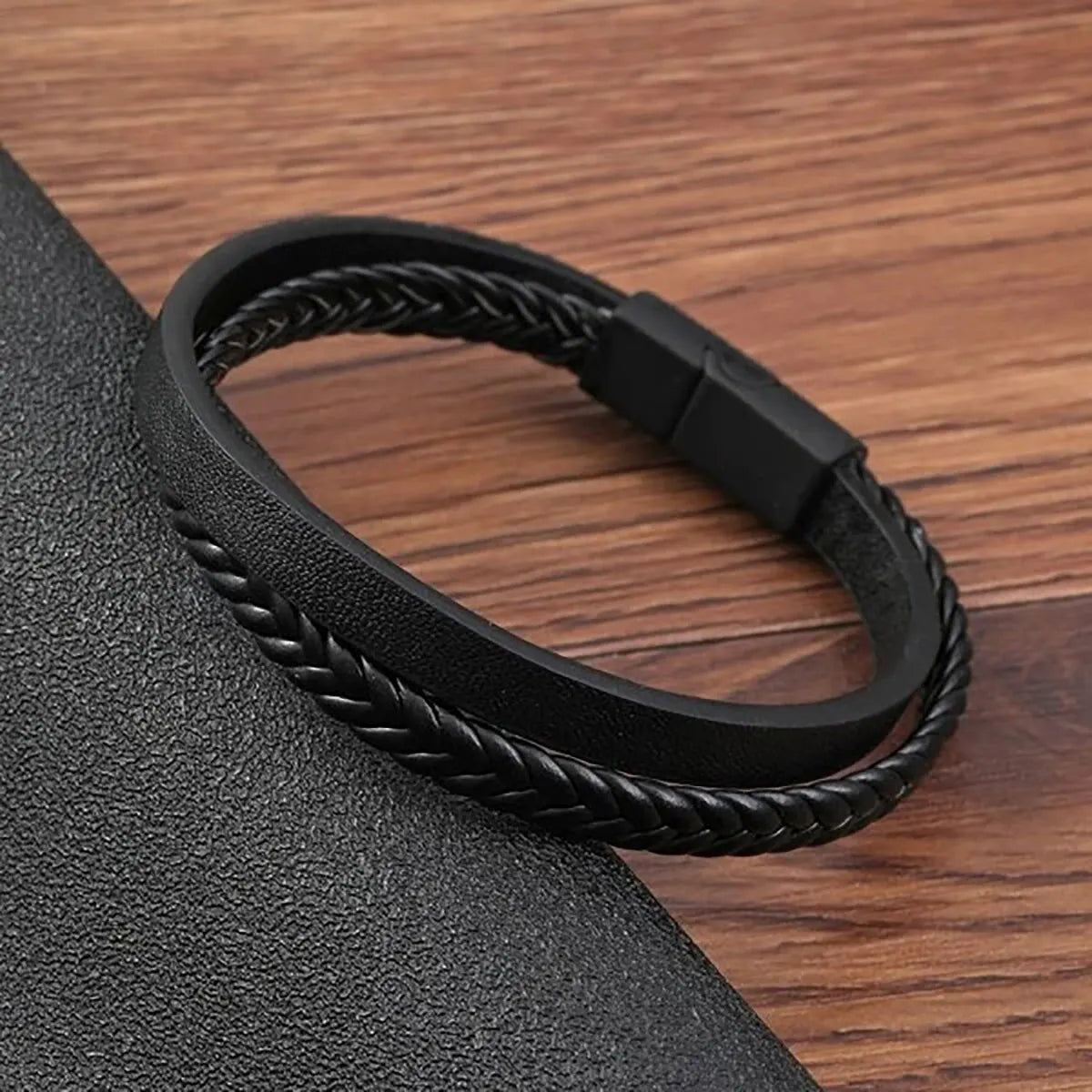 Multi -Style PU Leather Two -Layer Magnetic Bracelet Men's Mature Business Give Men The Best Gift for Men