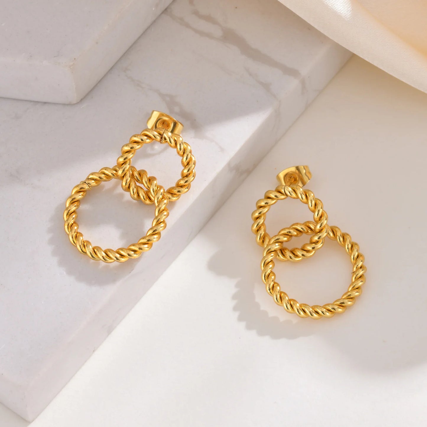 Stainless Steel Double Circle Rope Drop Dangle Earring for Women, Geometric Round  Huggies Statement Jewelry